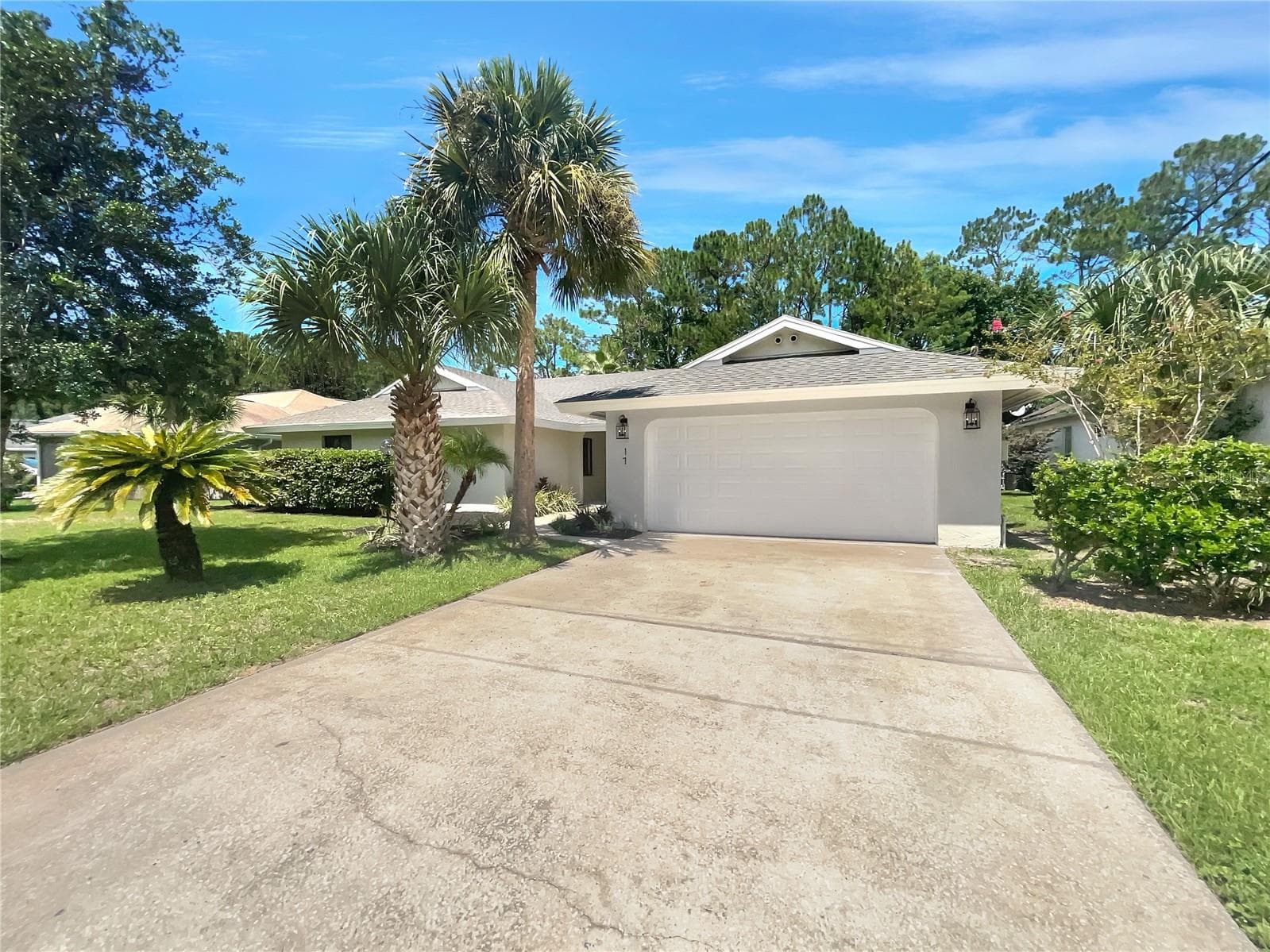 Photo of 17 EVANS DR