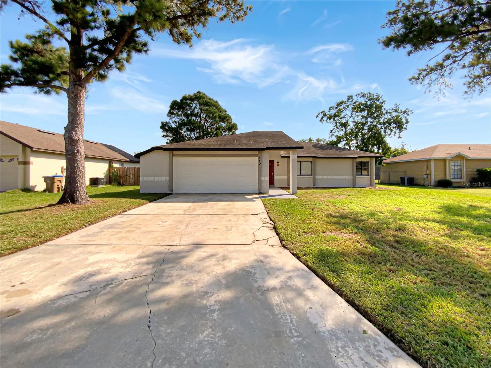 Photo of 110 LINDENWOOD LN