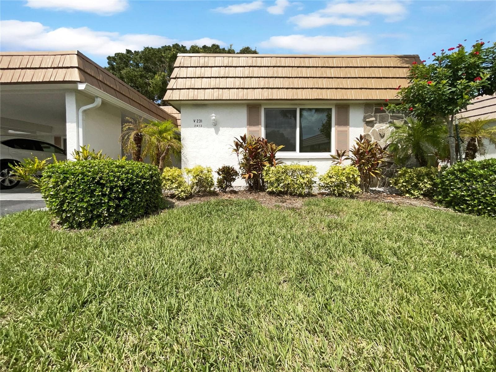 Photo of 2413 RIVERBLUFF PKWY #V-231