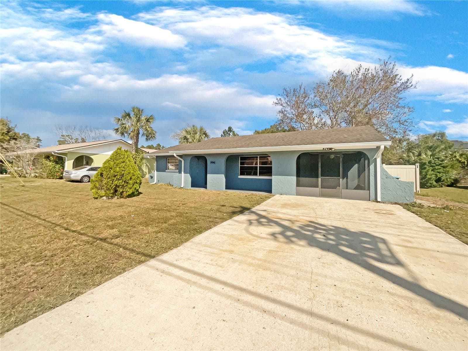 Photo of 996 E NORMANDY BLVD